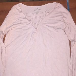 criss crossed american eagle long sleeved!